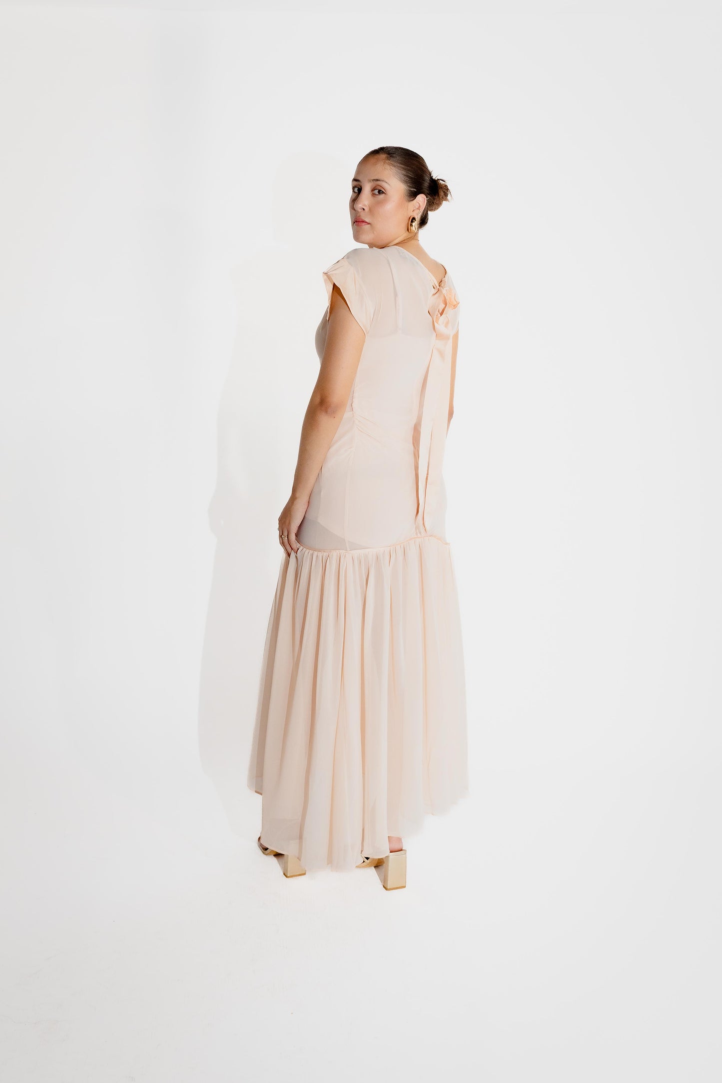 Liora (099)